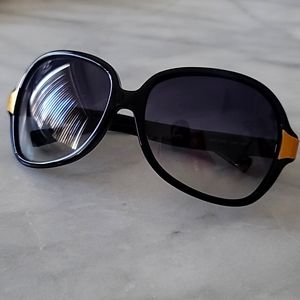 Oliver Peoples Black Oversized Sunglasses 😎
